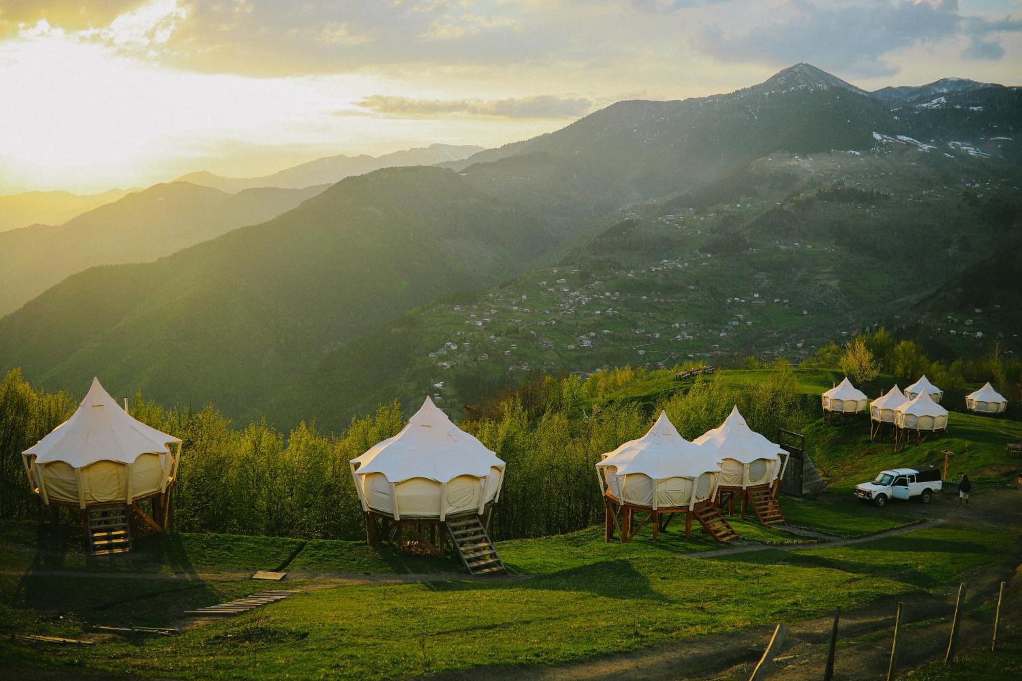 Hotel Glamping Tago Khulo Exterior foto